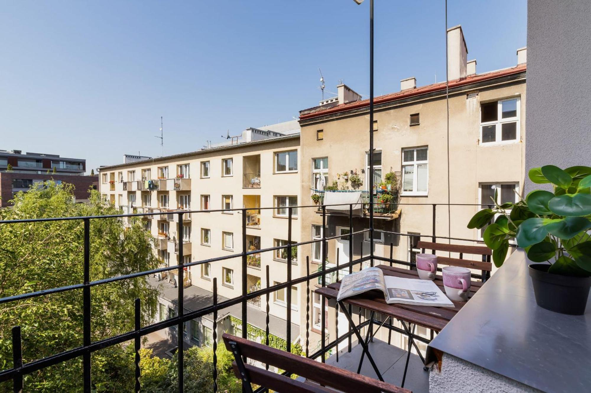 Apartment Solna Cracow By Renters Krakau